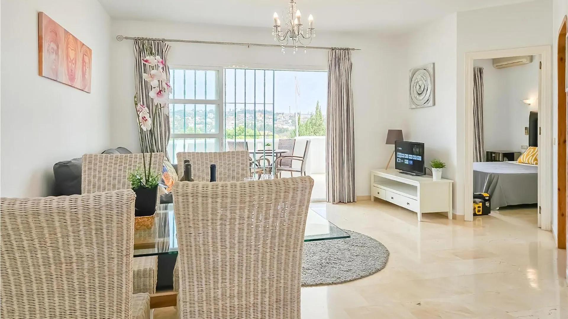 1 Bedroom Cozy Apartment In Mijas Golf Santa Fe de los Boliches